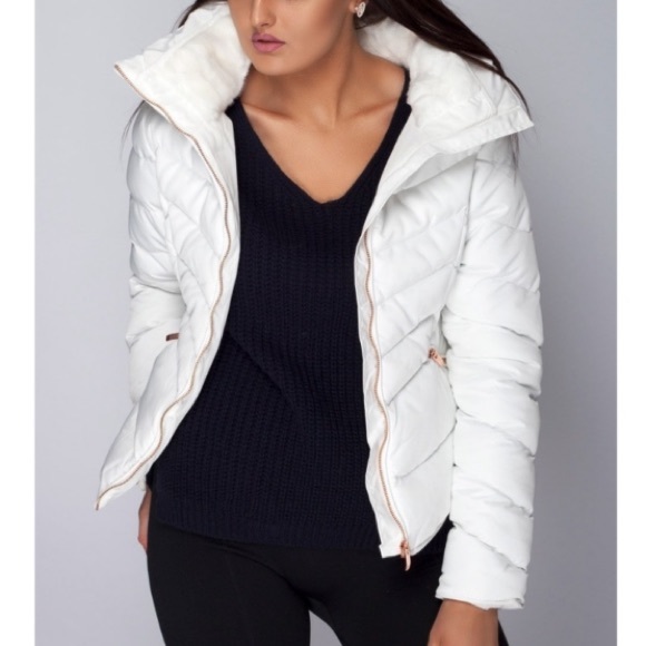 NWT Zara WHITE puffer parka jacket fur blogger aritzia wilfred duvet cloud puff - Picture 5 of 8